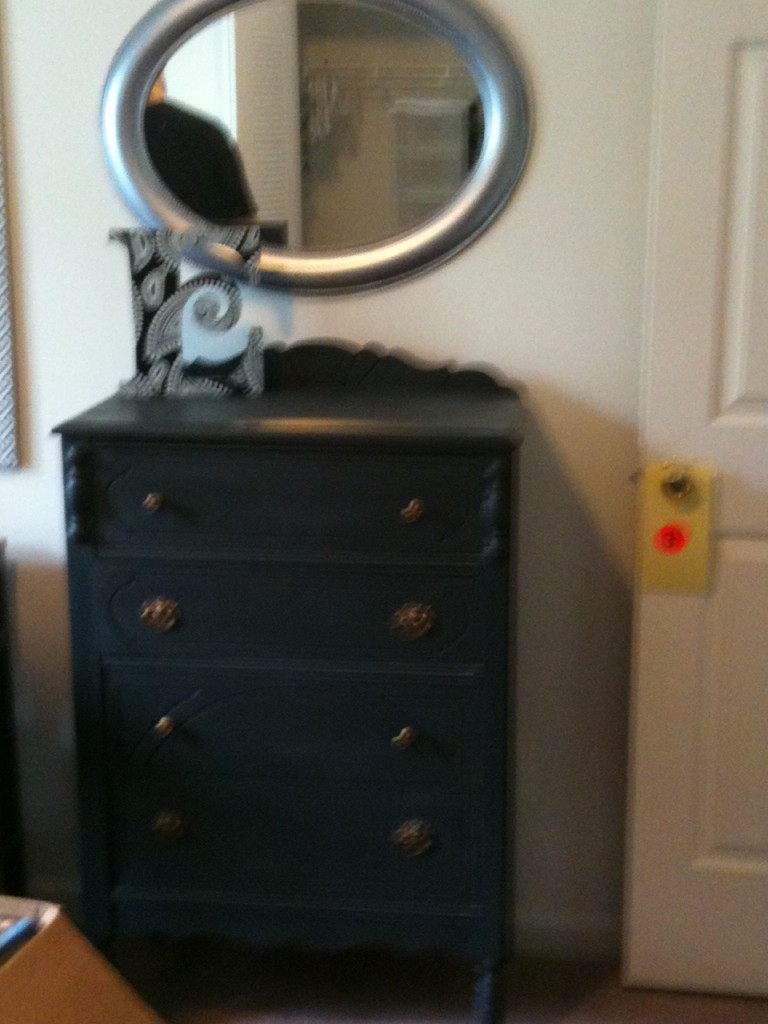 dresser in apt